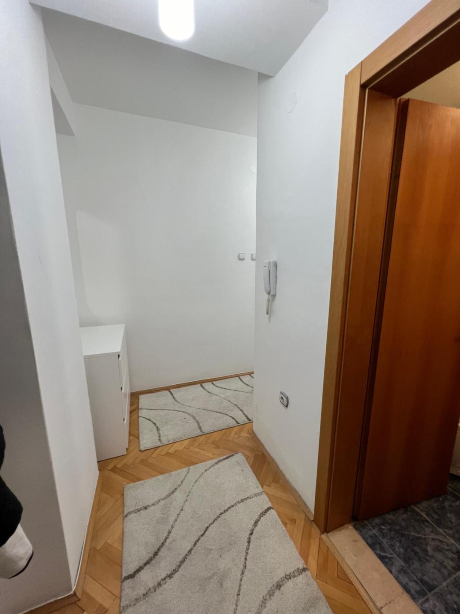 Karas Apartments Skopje Ngoại thất bức ảnh