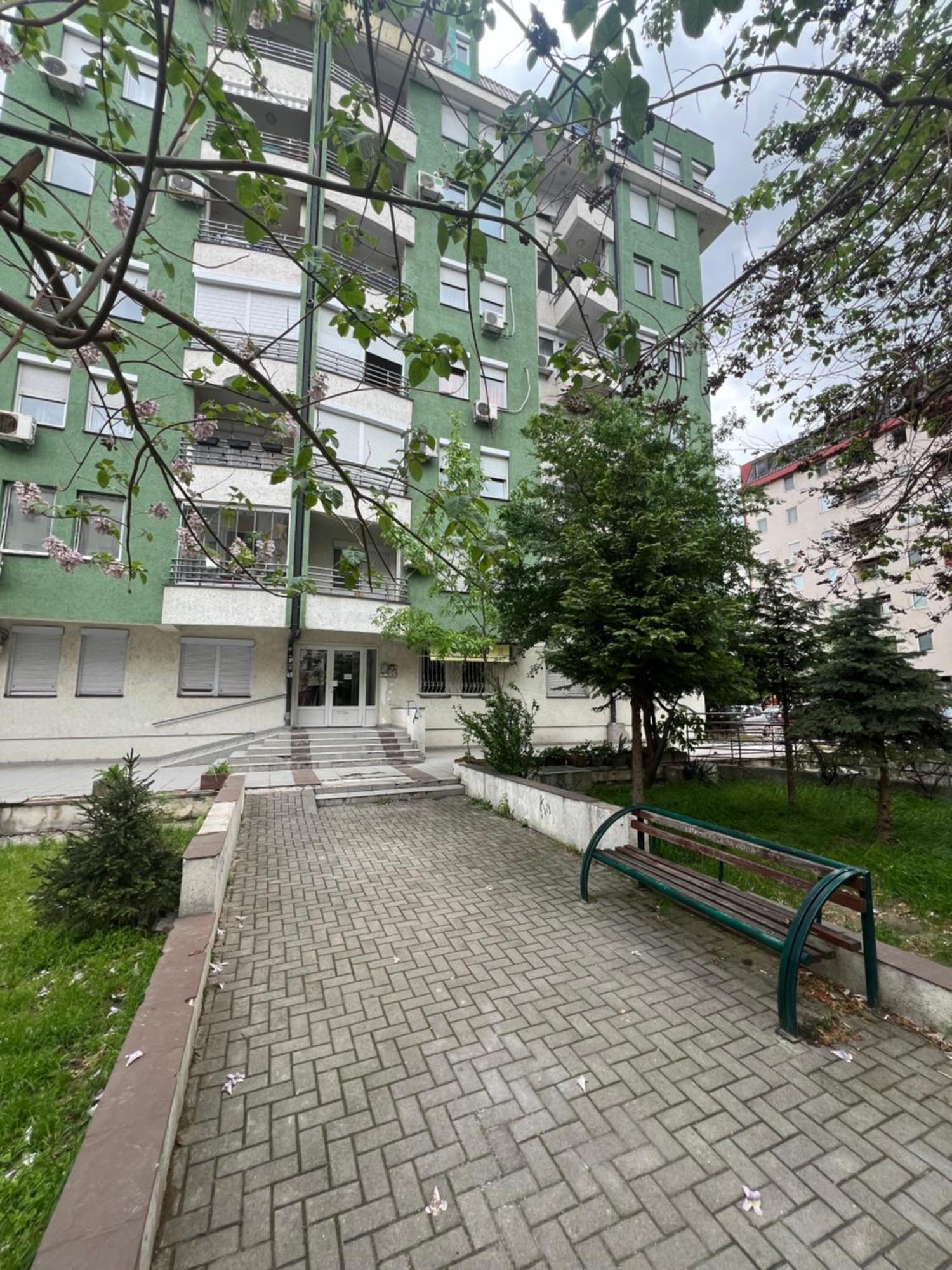 Karas Apartments Skopje Ngoại thất bức ảnh